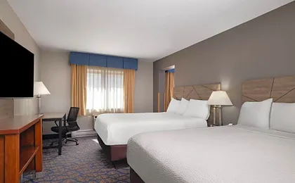 Baymont by Wyndham Waukesha