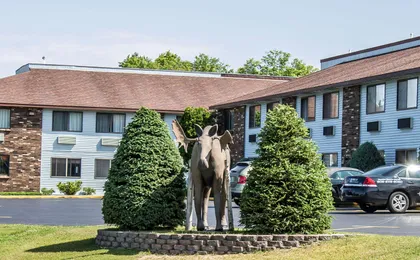 Quality Inn & Suites Manistique Area