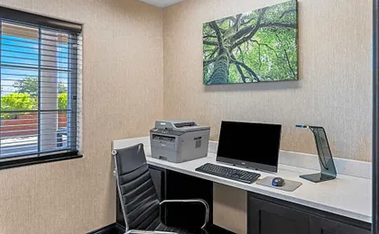 Best Western Presidential Hotel & Suites