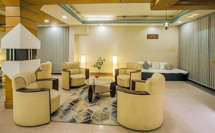 Hotel Tropical Daisy