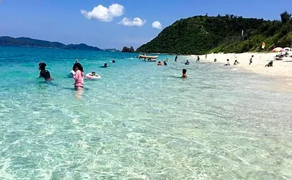 Okinawa Guest House Little Asia