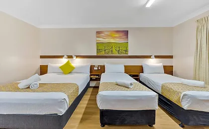 Castlereagh Motor Inn