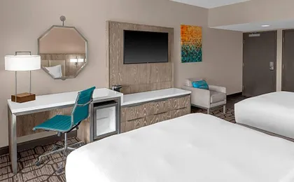 DoubleTree by Hilton Lubbock - University Area