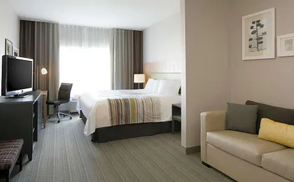Country Inn & Suites by Radisson, Middleton - Madison West
