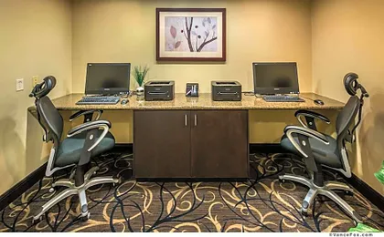 Hampton Inn & Suites Reno