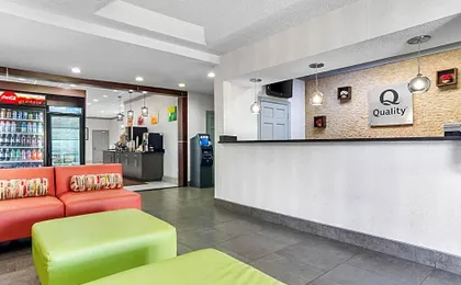Quality Inn & Suites Greenville - Haywood Mall