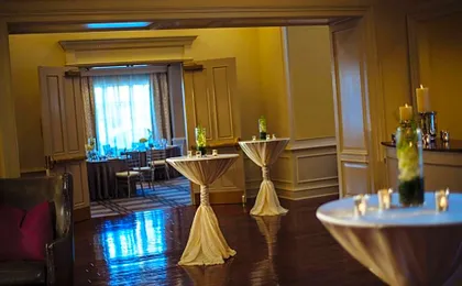 The Lindy Renaissance Charleston Hotel
