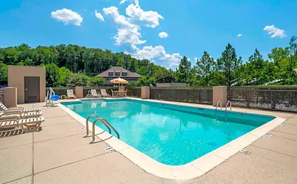 Best Western Plus Oak Mountain Inn