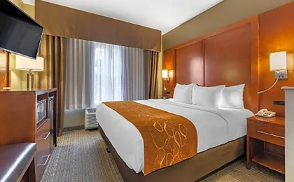 Comfort Suites Marquette