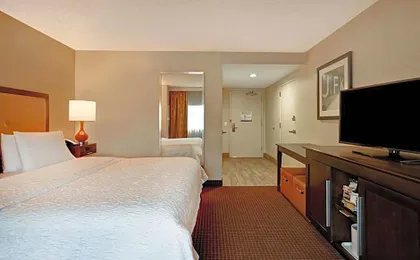 Hampton Inn New York-JFK