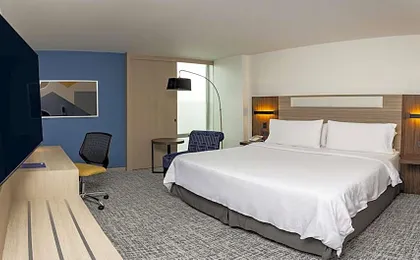 Holiday Inn Express Toluca Galerias Metepec By IHG