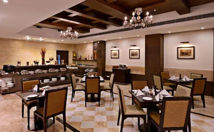 Leisure Inn Grand Chanakya
