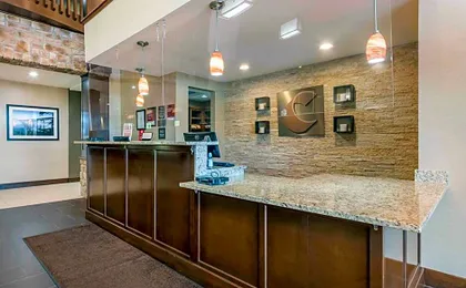 Comfort Suites Bridgeport - Clarksburg