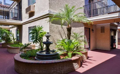 Americas Best Value Laguna Inn & Suites