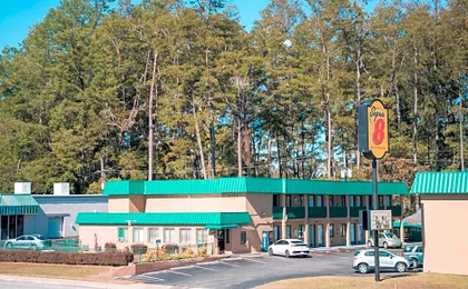 Super 8 by Wyndham Columbia SC / Ft. Jackson