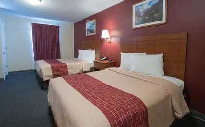 Red Roof Inn & Suites Dickinson