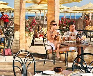 SUNRISE Holidays Beach Restaurant