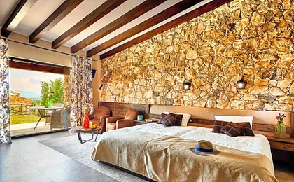 AYA Estate Relais & Chateaux