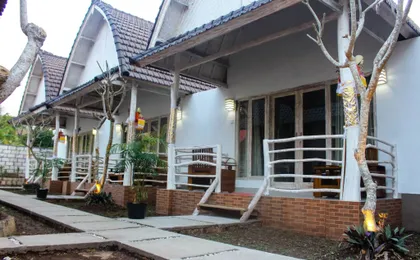 Angels Bungalow by ZUZU