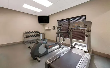 Country Inn & Suites by Radisson, Wichita East, KS