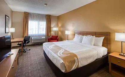 Quality Inn & Suites Springfield Southwest near I-72