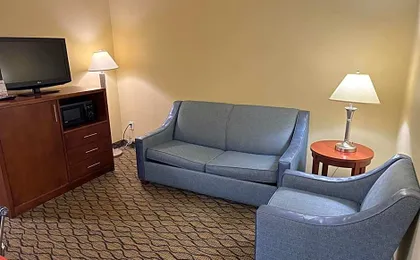 Baymont by Wyndham Mishawaka South Bend Area