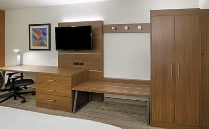 Holiday Inn Express - New Rochelle By IHG