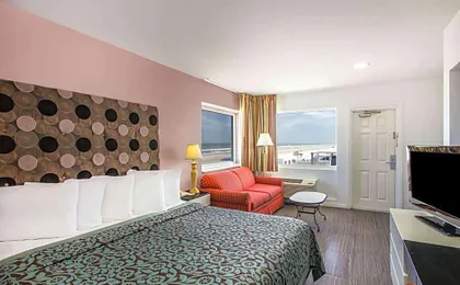 Arya Blu Inn and Suites