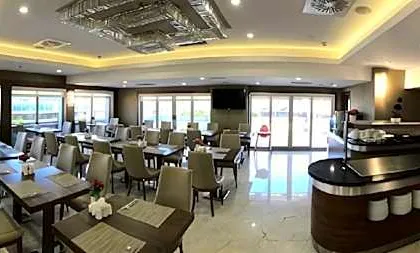 Grand Turkuaz Hotel