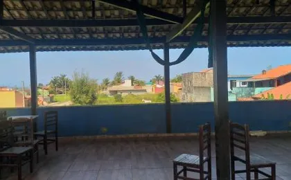 Casa Grande e confortável com piscina