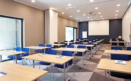 Holiday Inn Express Darmstadt By IHG