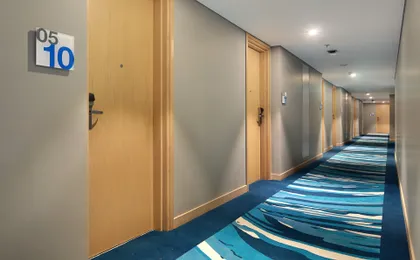 Hallway of Holiday Inn Express Jakarta Wahid Hasyim