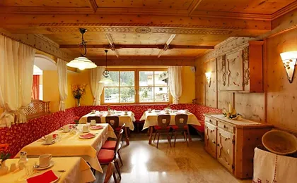 Alpenherz Hotel Garni