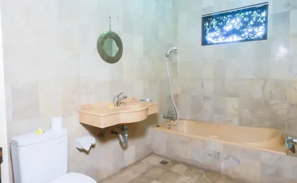 Nyoman Ada Resort