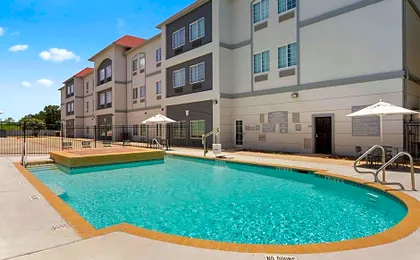Spark by Hilton San Antonio Dominion