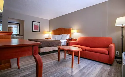 OYO hotel Greensboro east I 40
