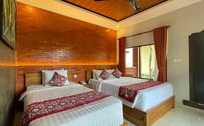Nick's Pension Hotel