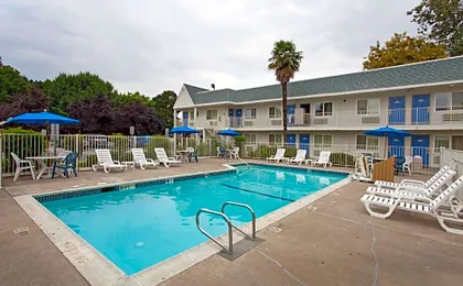 Motel 6-Sacramento, CA - Central