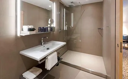 Hotel Savoy