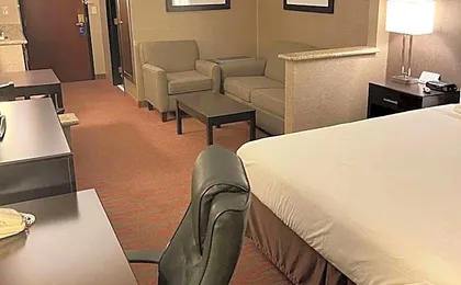 Country Inn & Suites by Radisson, Garden City, KS