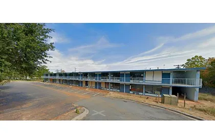 Lamplighter Inn by OYO Charlotte Airport Area