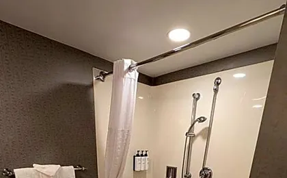 Wyndham Visalia