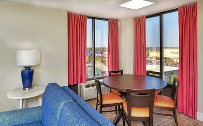 El Caribe Resort & Conference Center
