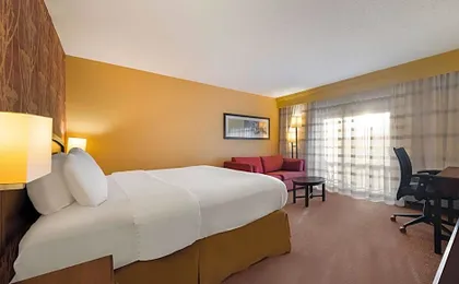 Sonesta Select Detroit Novi