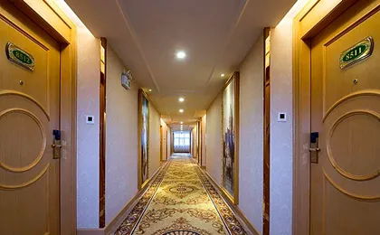Vienna Hotel Meizhou Xingning City Plaza Branch