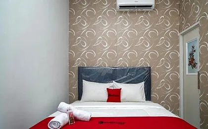 RedDoorz near Sarinah Jakarta