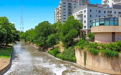 Wyndham La Cascada Hotel