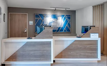Holiday Inn Express Hotel & Suites Greenwood By IHG
