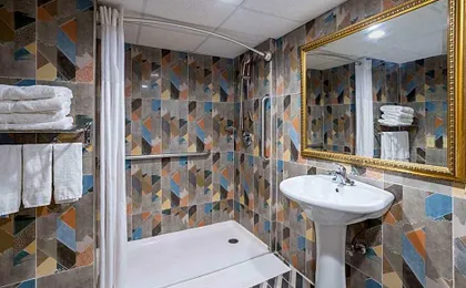 Days Inn by Wyndham North Bergen