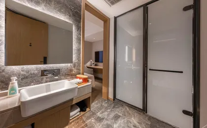Huahao Hotel (Yucheng Tangcheng Square Branch)